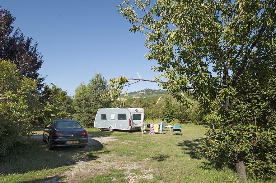 Cascina Ballarin La Morra Exterior photo